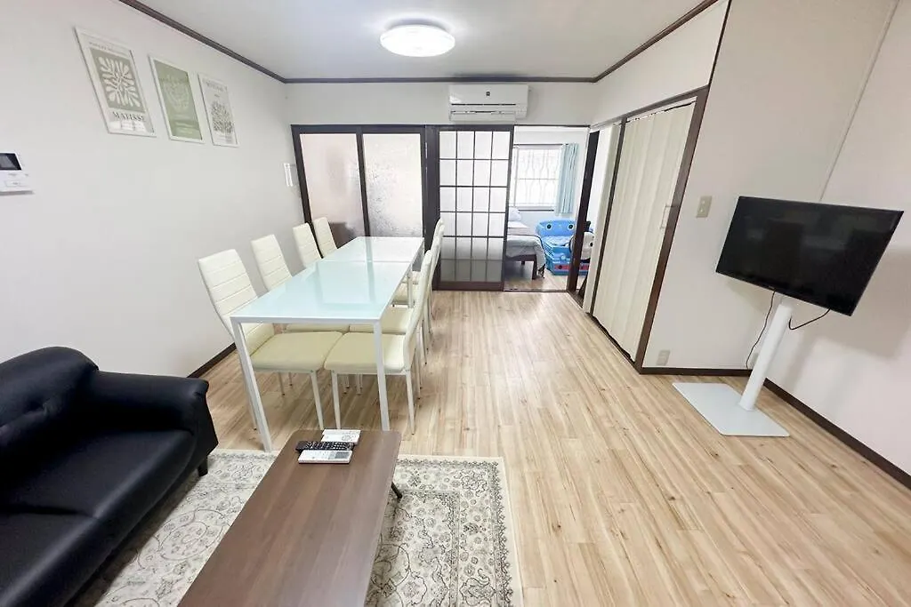 Villa 大正 Guest House! Usjと心斎橋へアクセス抜群!京セラドーム近くの大正駅徒歩5分!12人宿泊可能!一軒家貸切! Osaka Japonya